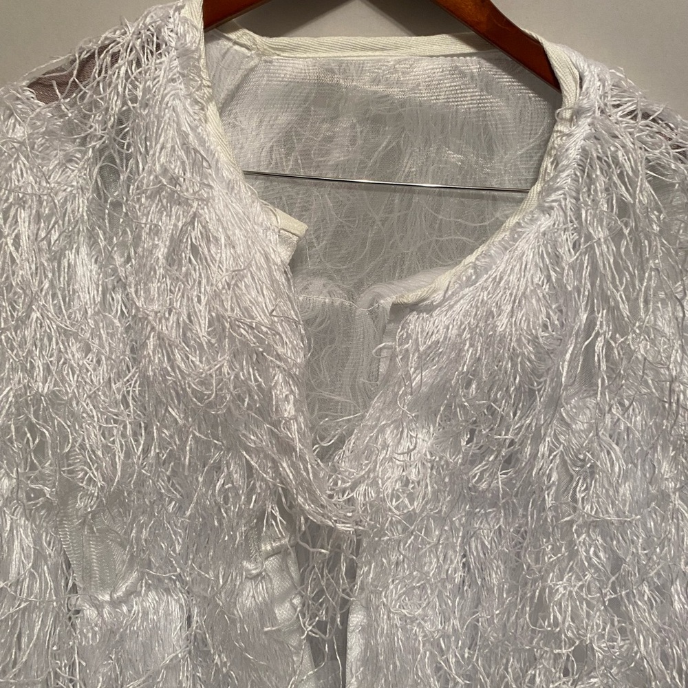 Elegant White Feathered Women's Jacket